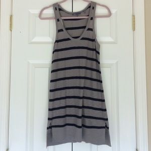 🎉HOST PICK!🎉 Vince Sweater tank